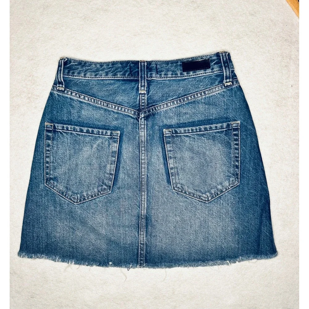 Abercrombie & Fitch Denim Mini Skirt Frayed Hem Casual Blue Size 24 - Picture 5 of 9